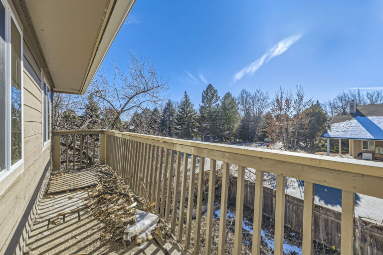 4527 Starboard Ct & 4529 Starboard Ct - Web Quality - 035 - 41 Balcony